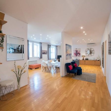 Octogon Apartment Zagreb Buitenkant foto
